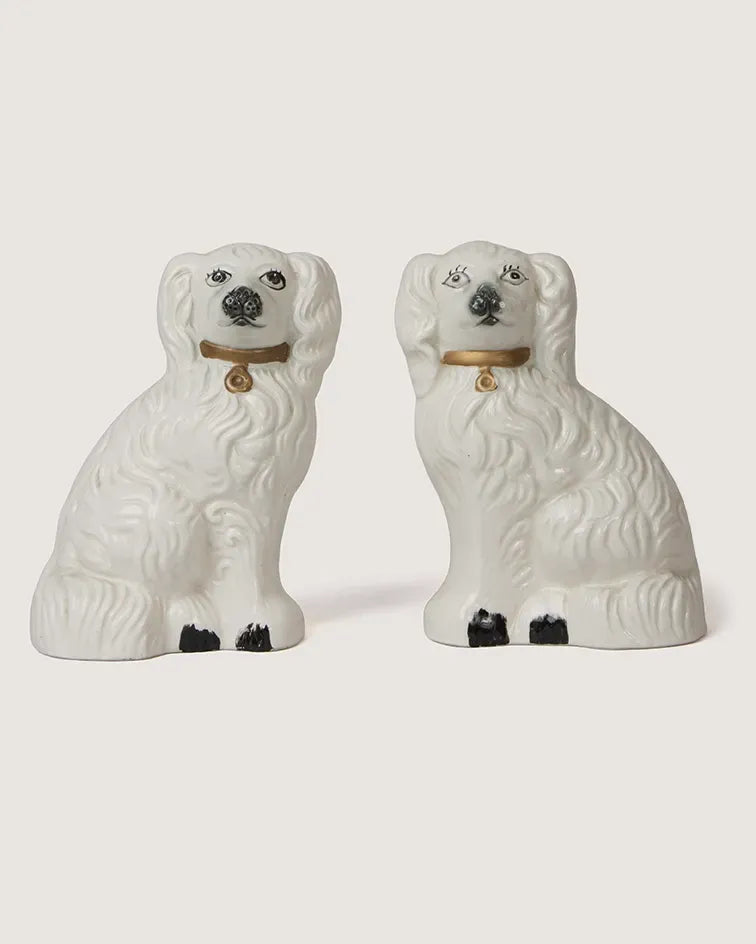 Pair of 1950s Staffordshire-style ceramic spaniel dogs, mid-century mantle decor