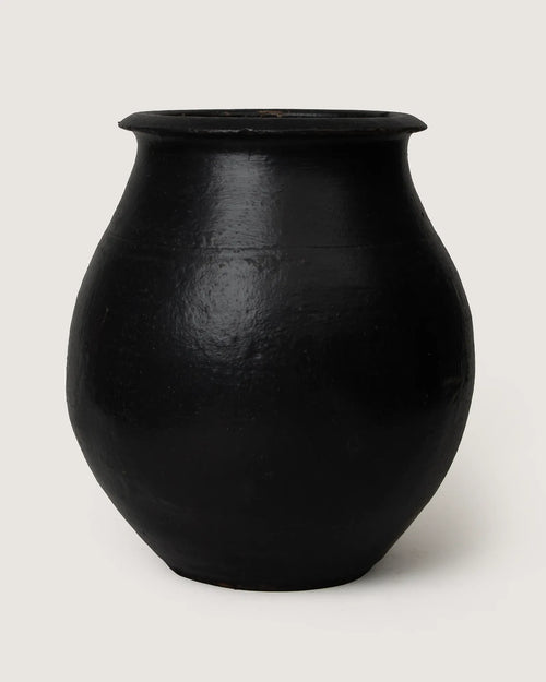 Early 20th-century Southern Italian terracotta confit pot finished in an authentic matte black painted patina.